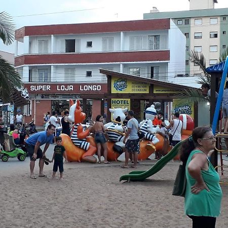 Edificio Longo Jk Kitinet Lejlighed Capão da Canoa Eksteriør billede