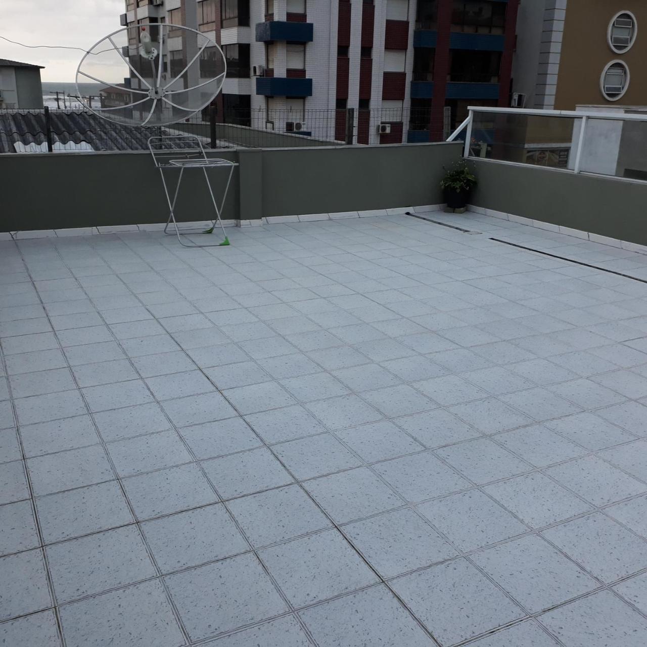 Edificio Longo Jk Kitinet Lejlighed Capão da Canoa Eksteriør billede
