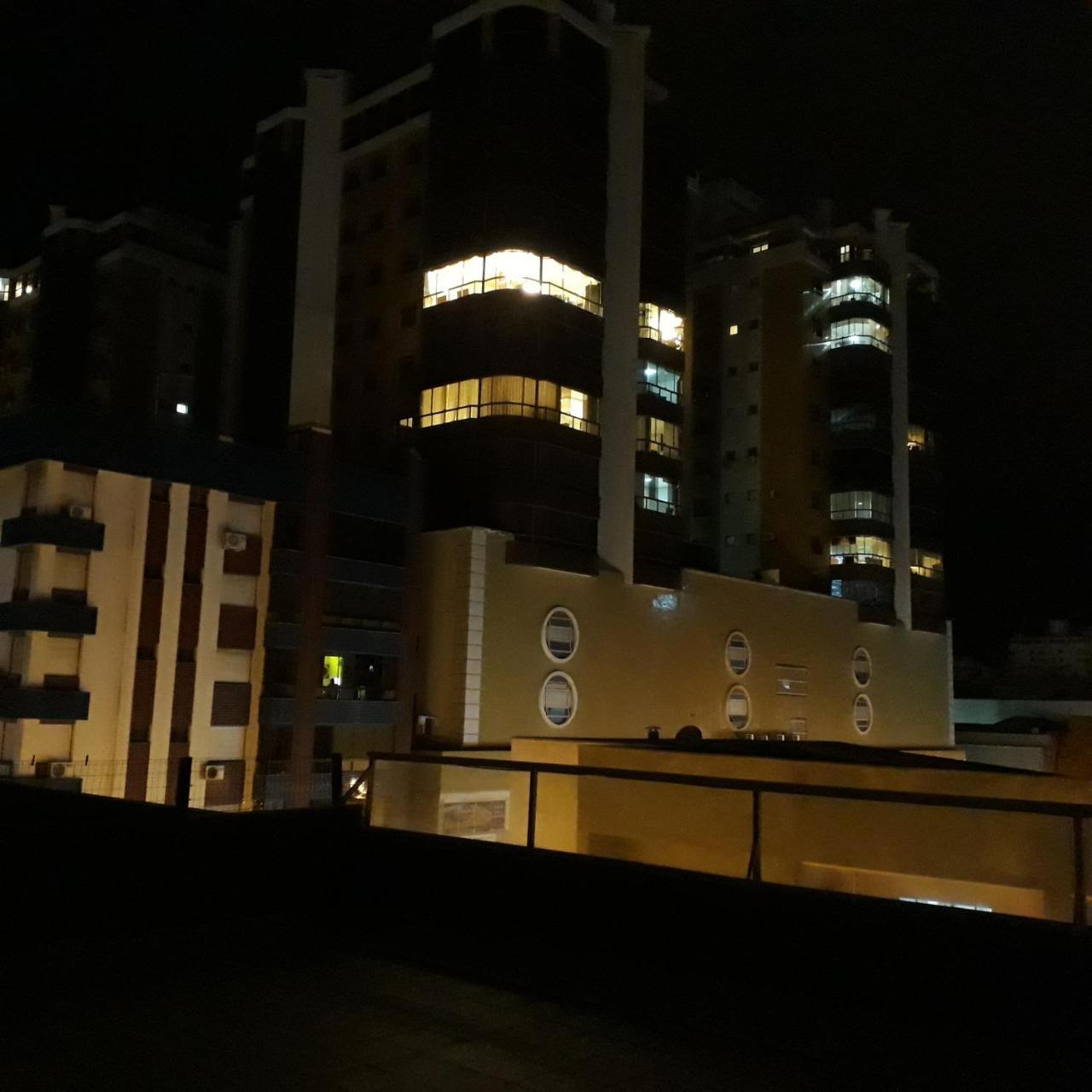 Edificio Longo Jk Kitinet Lejlighed Capão da Canoa Eksteriør billede